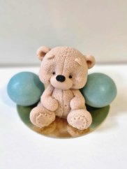 Čokoládová figurka - Medvídek a modré kouke č.2