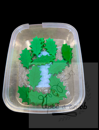 Fondánové lístečky 12ks