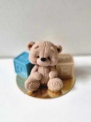 Čokoládová figurka - Medvídek a kostičky