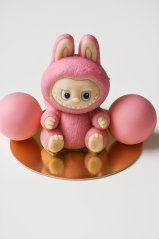 Čokoládová figurka - Růžový Labubu